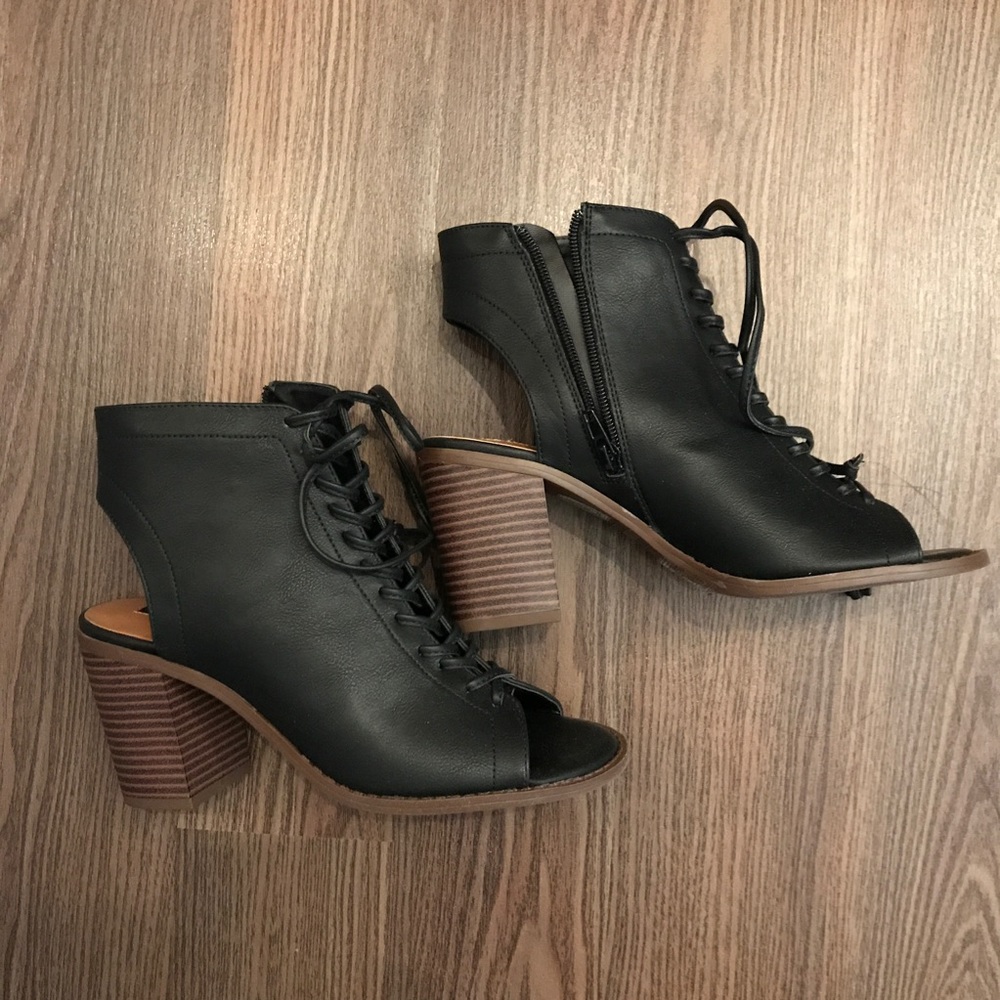 Faux leather cutout ankle boots